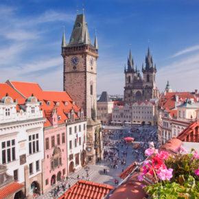 Prag-Kracher: 2 Tage Städtetrip übers WE im zentralen TOP 4* Hotel mit Whirlpool NUR 33€