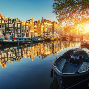 Amsterdam: 3 Tage am Wochenende im guten 3* Hotel für nur 105€