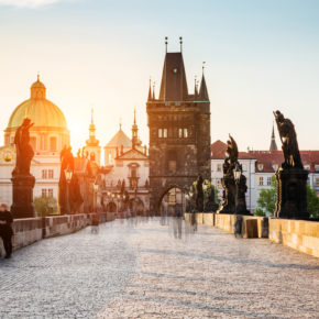 Prag erleben: 2 Tage Städtetrip im TOP 4* Hotel mit Frühstück ab 33€