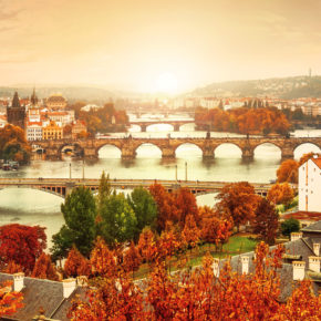 Prag im Herbst