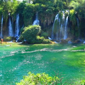 Bosnien Kravica Wasserfall