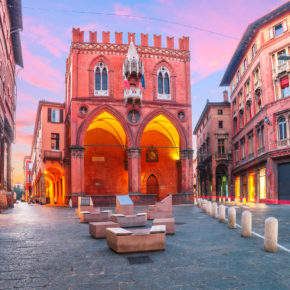 Bologna Kurztrip: 3 Tage Italien im 3* Hotel inkl. Flug nur 96 €