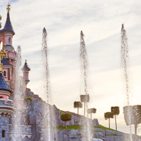 Disneyland® Paris Gutschein: 2 Tage im Premium Hotel nach Wahl mit Frühstück & Parkeintritt für 99€