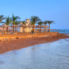 Last Minute nach Ägypten: 8 Tage im guten 5* Hotel mit All Inclusive, Flug, Transfer & Zug nur 349€