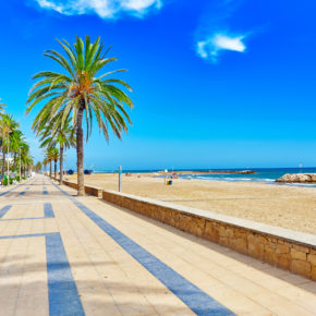 Spanien Barcelona Strand Promenade