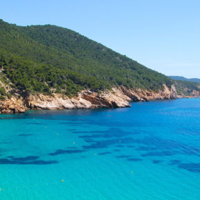 Spanien Ibiza San Vicente Strand Panorama