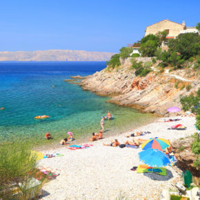 Kroatien Kvarner Bucht Senj Beach