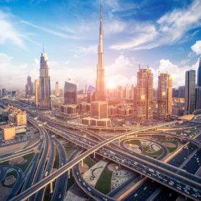 Luxus in Dubai: 7 Tage im TOP 5* Hotel inkl. Halbpension, Flug & Transfer nur 879€