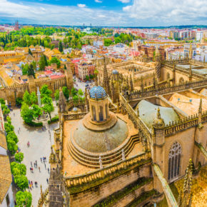 Super günstig nach Spanien: One-Way-Flüge nach Sevilla für 13€