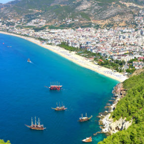 Krasses Türkei-Luxusschnäppchen: 11 Tage Alanya im tollen 5* Hotel mit All Inclusive, Flug & Transfer ab 485€