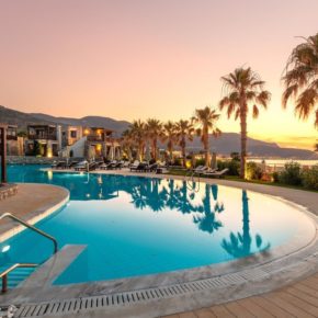 Luxus zum Schnäppchenpreis: 8 Tage auf Kreta im TOP 5* Hotel mit Halbpension, Flug & Transfer ab 826€