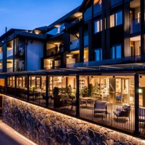 Auszeit in Südtirol: 3 Tage im TOP 4* Hotel inkl. Halbpension, Spa & Extras für 189 €