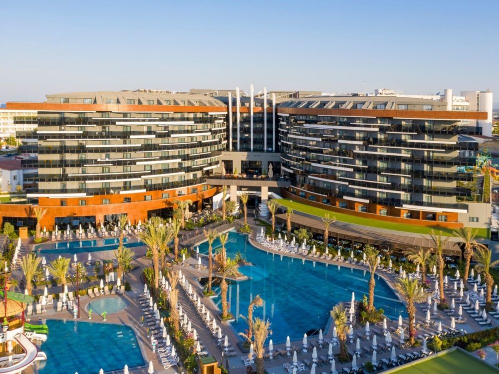 Kirman Calyptus Resort & Spa