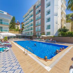 Türkei-Schnäppchen: 8 Tage im 4* Hotel mit All Inclusive, Flug & Transfer nur 292€