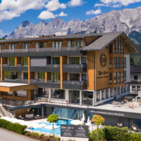 Urlaub in den Bergen: 3 Tage in Schladming mit neueröffnetem TOP 4* Aparthotel, Halbpension & Wellness nur 185€