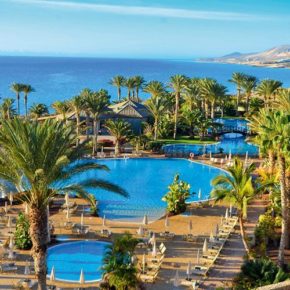 Kanaren-Kracher: 6 Tage Fuerteventura im tollen 4* Hotel mit Halbpension, Flug & Transfer ab 616€