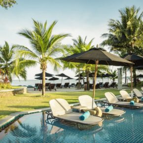 Luxusurlaub in Thailand: 14 Tage Khao Lak im TOP 5* ROBINSON Club inkl. Halbpension, Flug, Transfer & Zug um 1915€