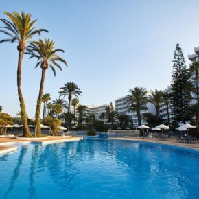 Ab auf die Insel: 7 Tage Mallorca inkl. TOP 4* Hotel, Frühstück, Flug & Transfer um 385€