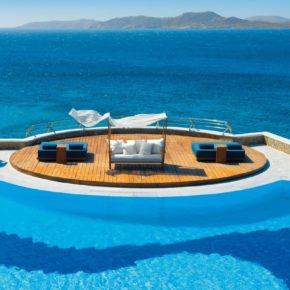 Megaluxus auf MYKONOS: 8 Tage im TOP 5* Award Resort mit Halbpension, Flug & Transfer nur 1583€