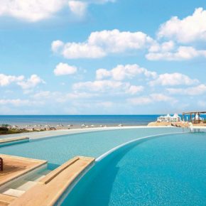 Luxusurlaub in Ägypten: 6 Tage Marsa Alam im TOP 4.5* Hotel mit All Inclusive, Flug, Transfer & Aquapark ab 639€