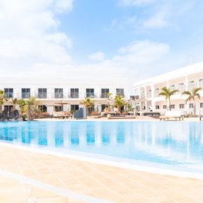 Frühbucher Fuerteventura: 6 Tage im TOP 4* Hotel inkl. Frühstück, Flug & Transfer nur 476€